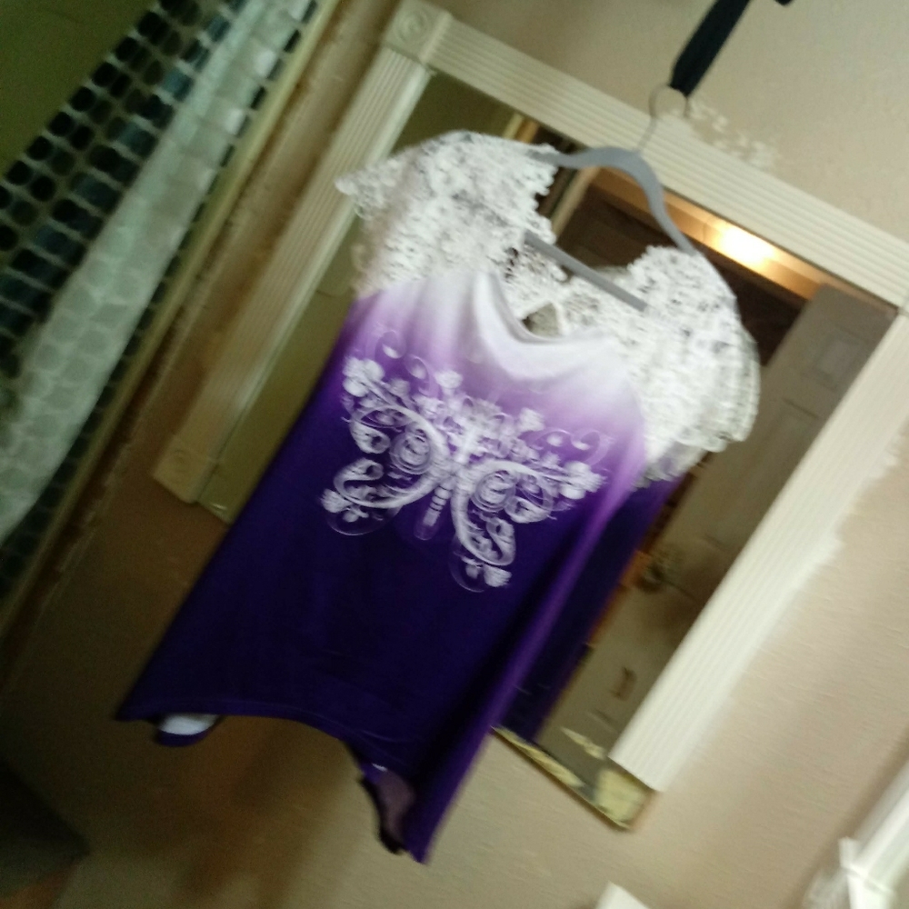 Butterfly shirt NBW